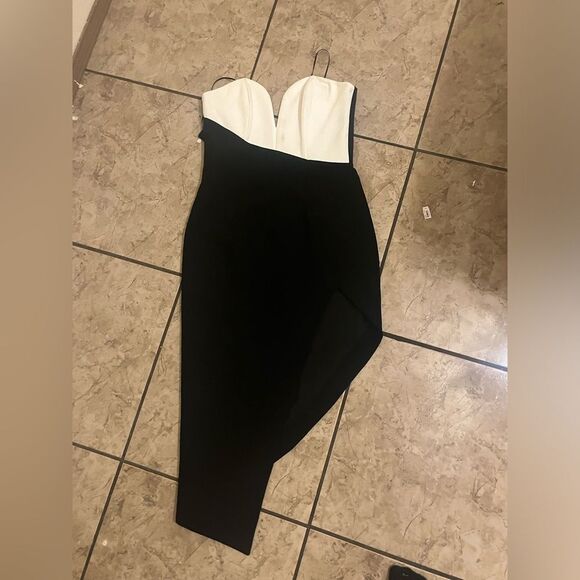 AMANDA UPRICHARD SOIRÉE ASYMMETRICAL DRESS - Picture 16 of 17